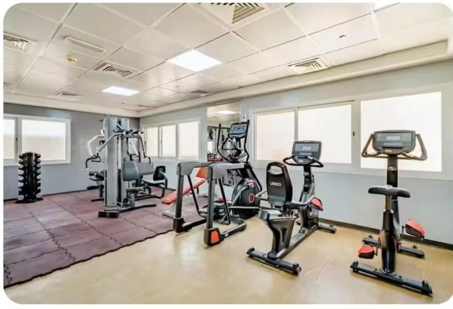 Cuzzy Comfy Room, Private Detached Bathroom With Balcony Apartment Dubai